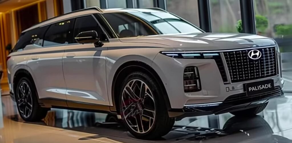 हुंडई पलीसाइड 2025 एक प्रीमियम लग्ज़री  एसयूवी हैं।Hyundai Palisade 2025